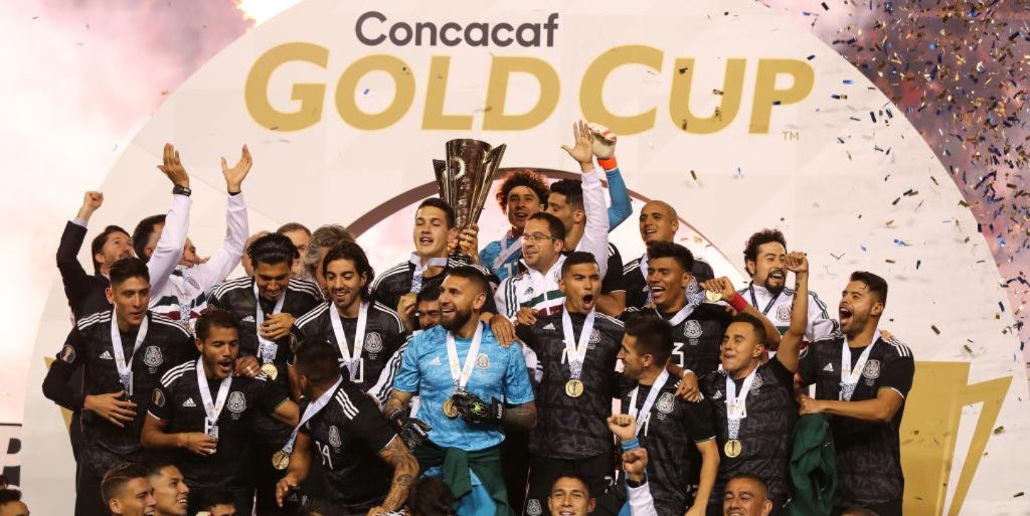 ¡CAMPEÓN! México levantó el trofeo de la Copa Oro tras derrotar a
