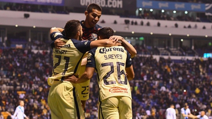 Chava Reyes abrió el marcador en Puebla.
