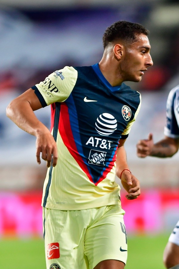 Sebastián Cáceres América Sebastián Cáceres América